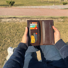 New Classic Billfolds Wallet ( Premium Quality )