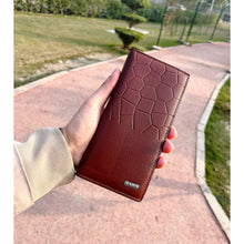 Long Multi-Function Wallet.